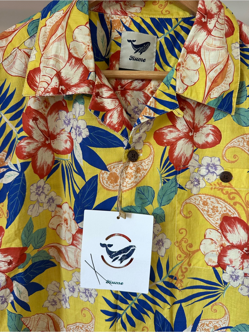 Nwt Yiume Men’s Yellow Tropical Print Hawaiian Button-Down Shirt Small — image 2 of 8